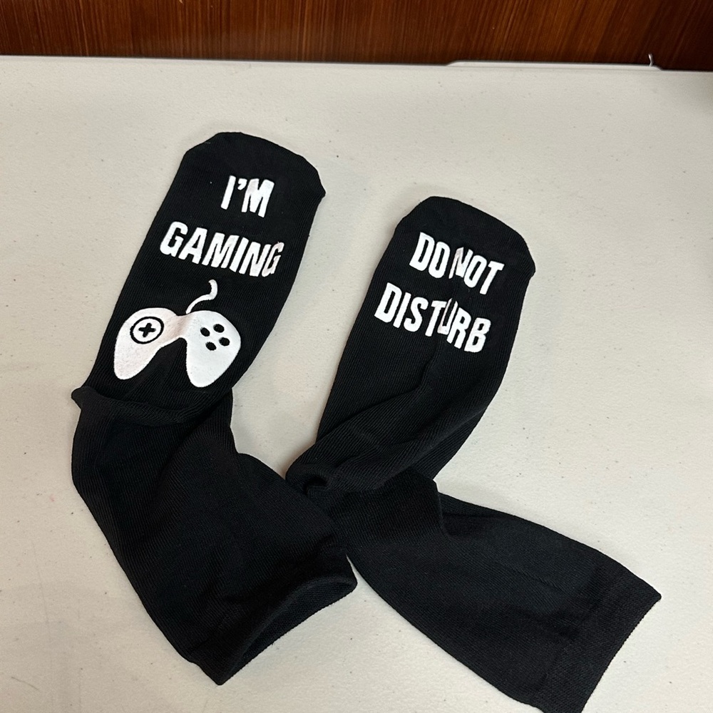 Gamers Socks Do Not Disturb I'm Gaming